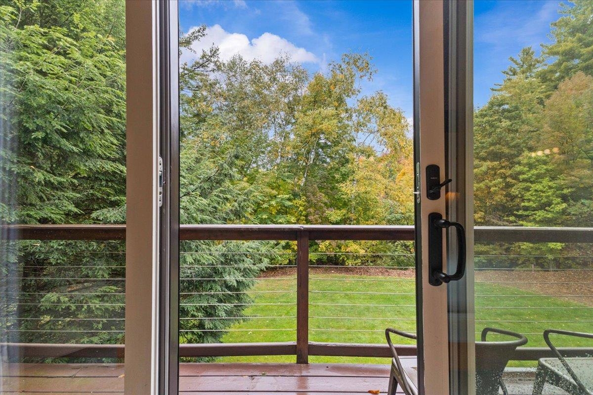 277 Topnotch Drive Unit: 460