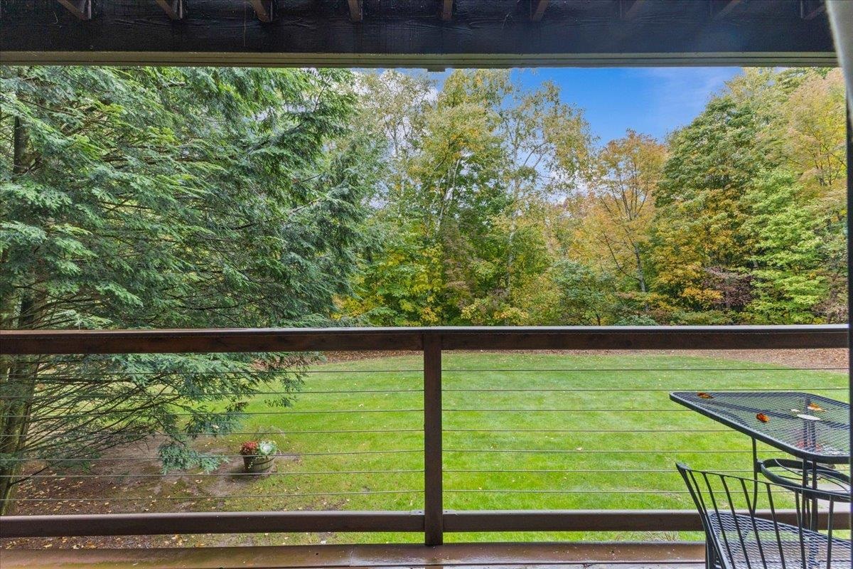 277 Topnotch Drive Unit: 460