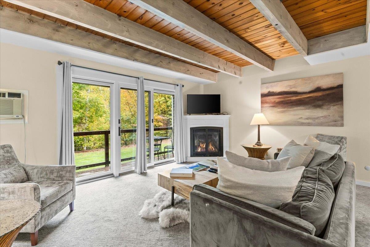 277 Topnotch Drive Unit: 460