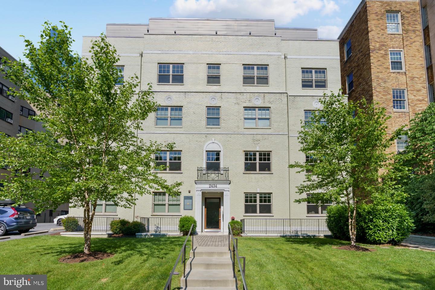 2434 16th St NW #101