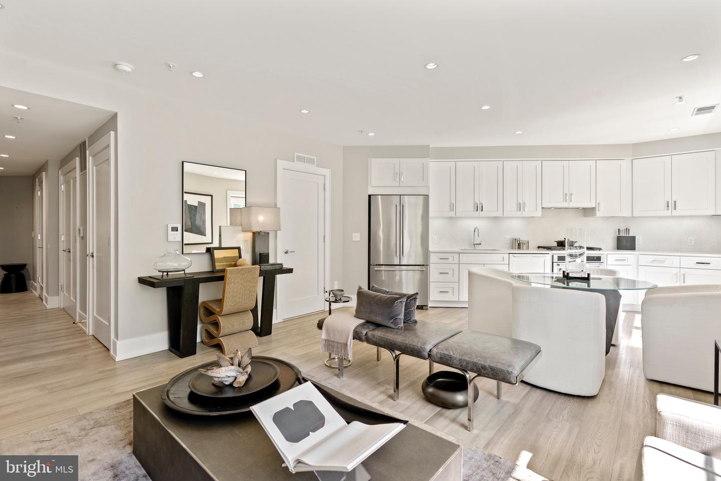 2434 16th St NW #101