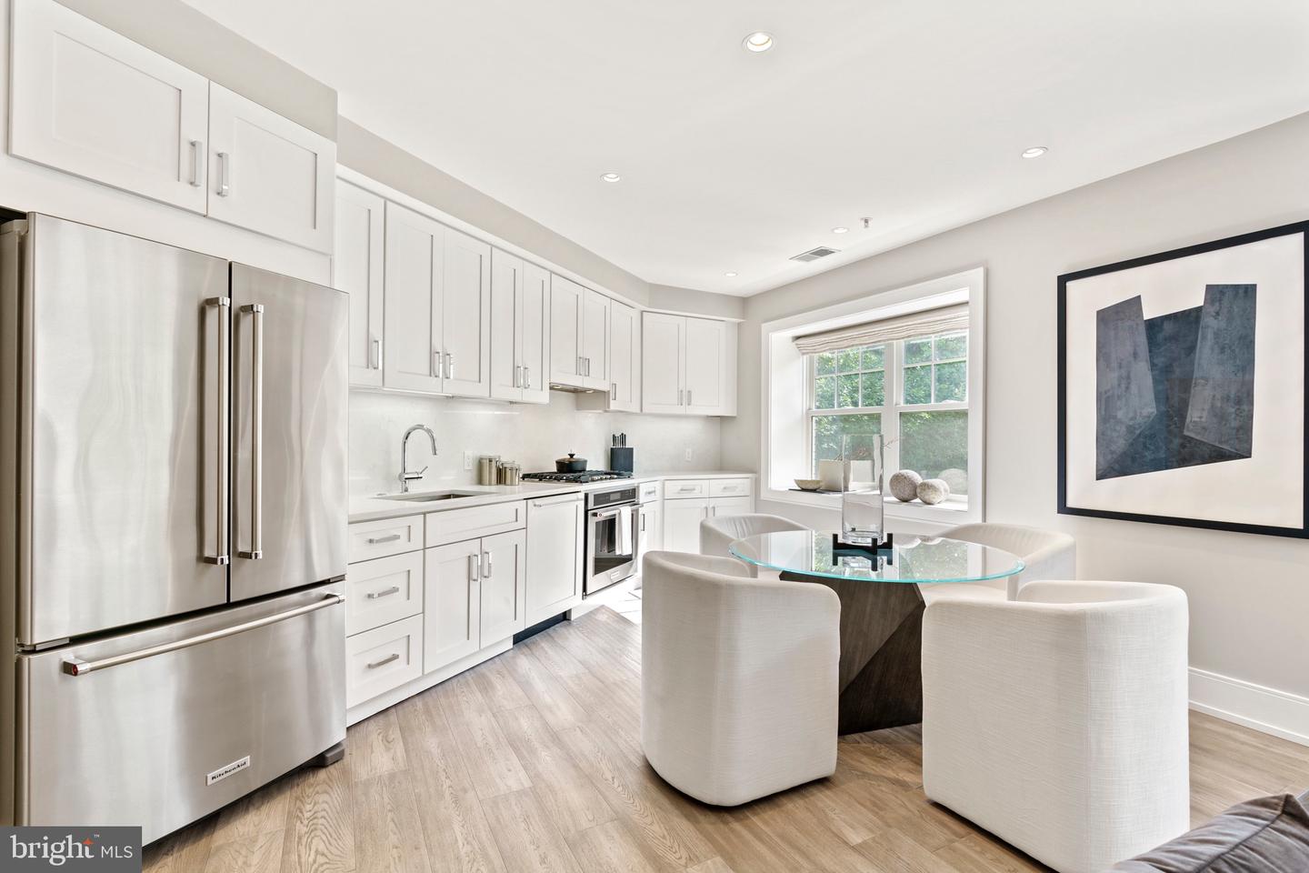 2434 16th St NW #101