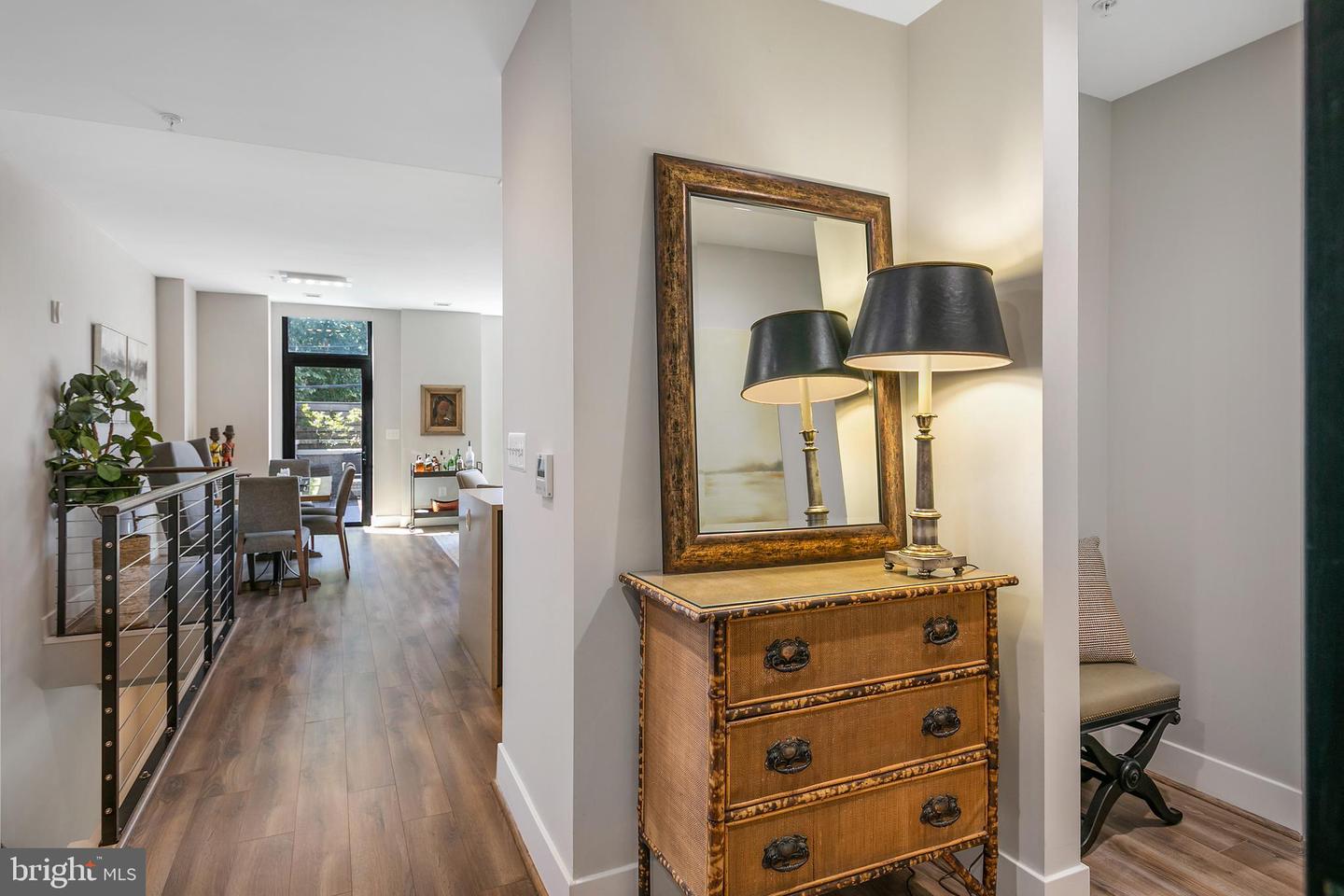 1628 11th St NW #106