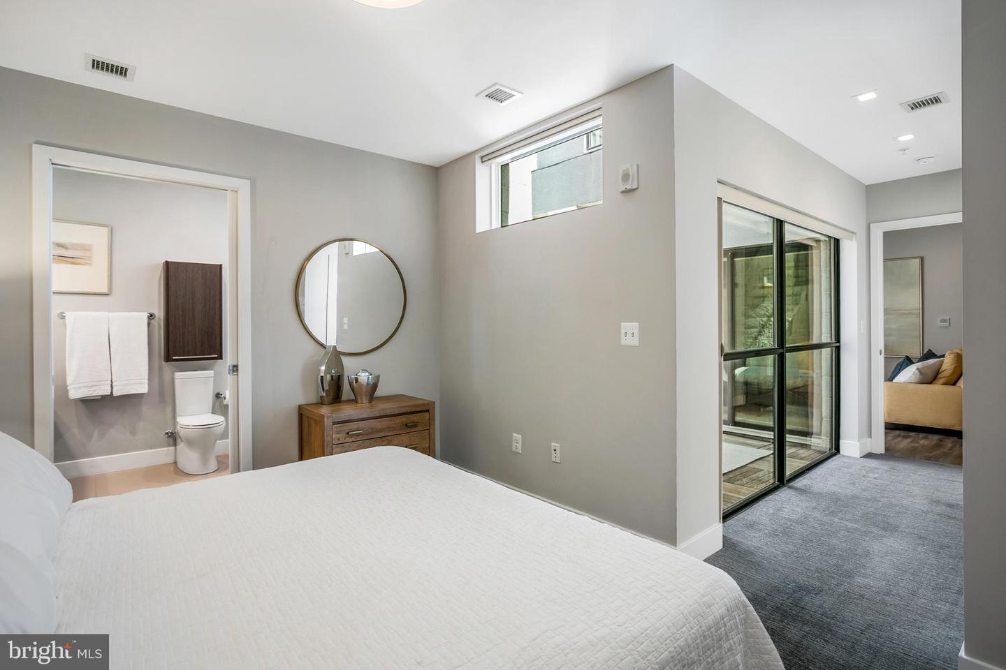 1628 11th St NW #106