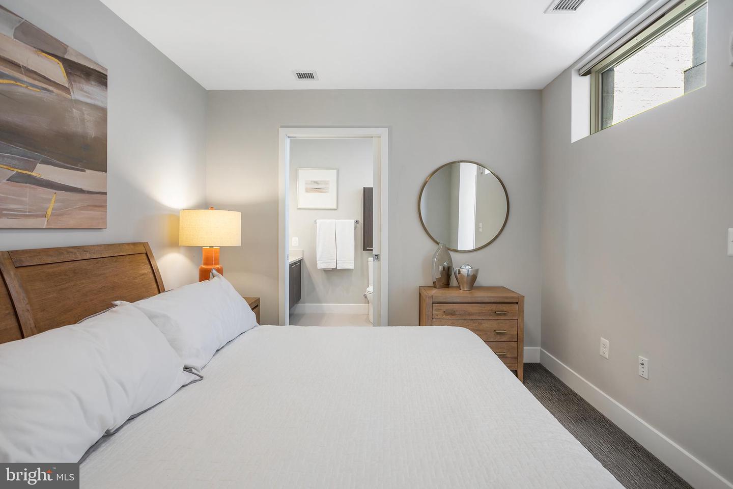 1628 11th St NW #106