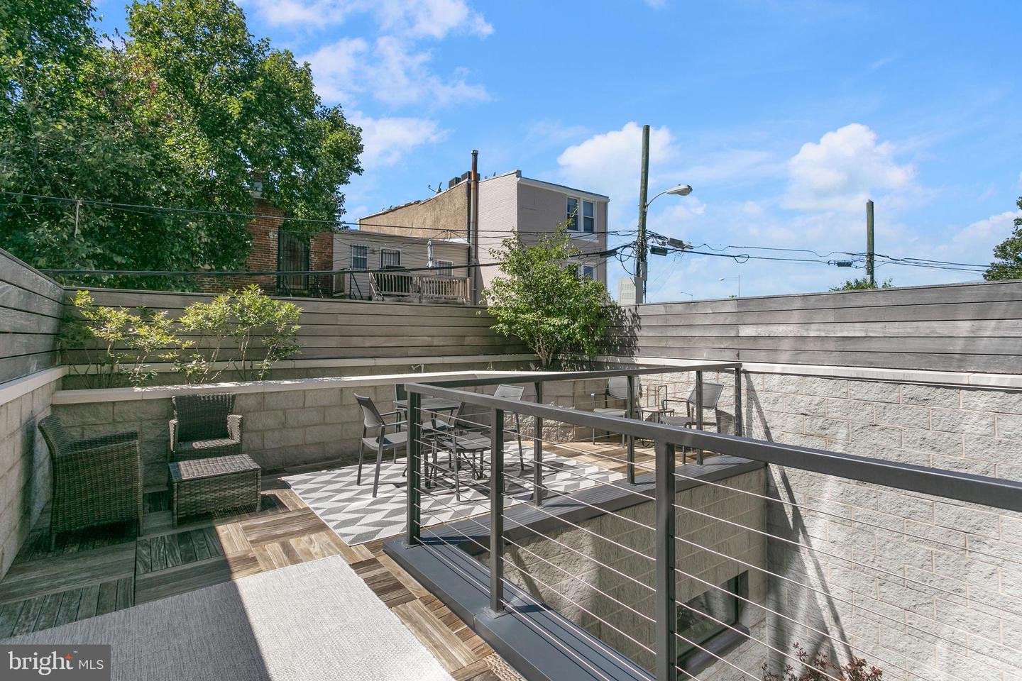 1628 11th St NW #106