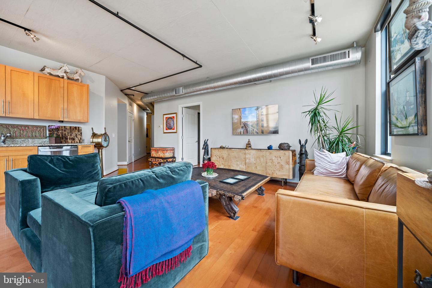 2125 14th St NW #528