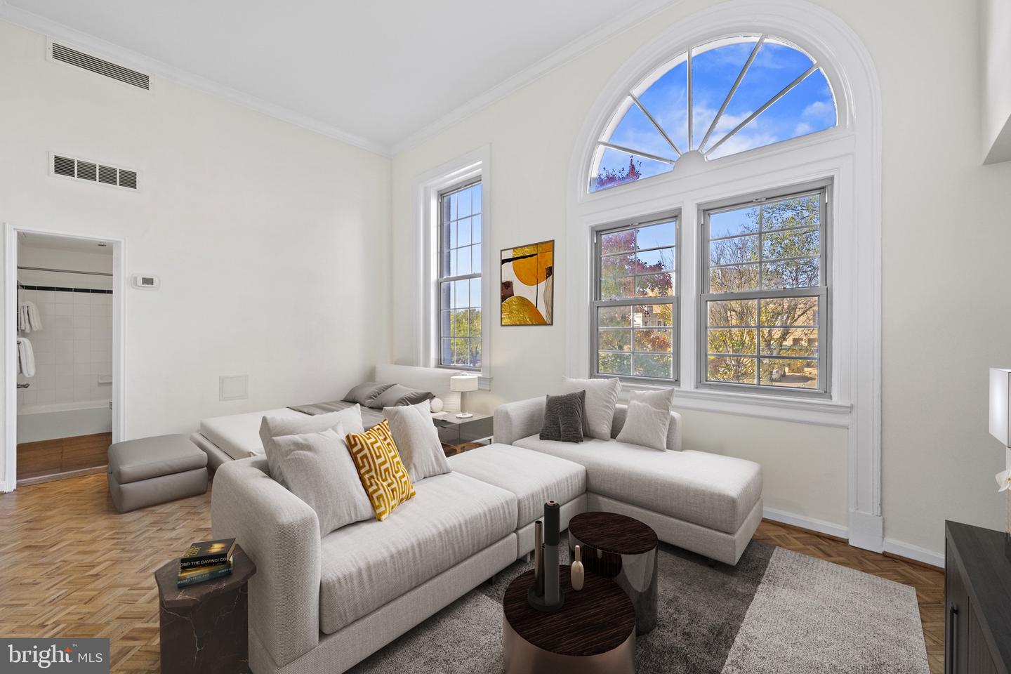 101 N Carolina Ave SE #205