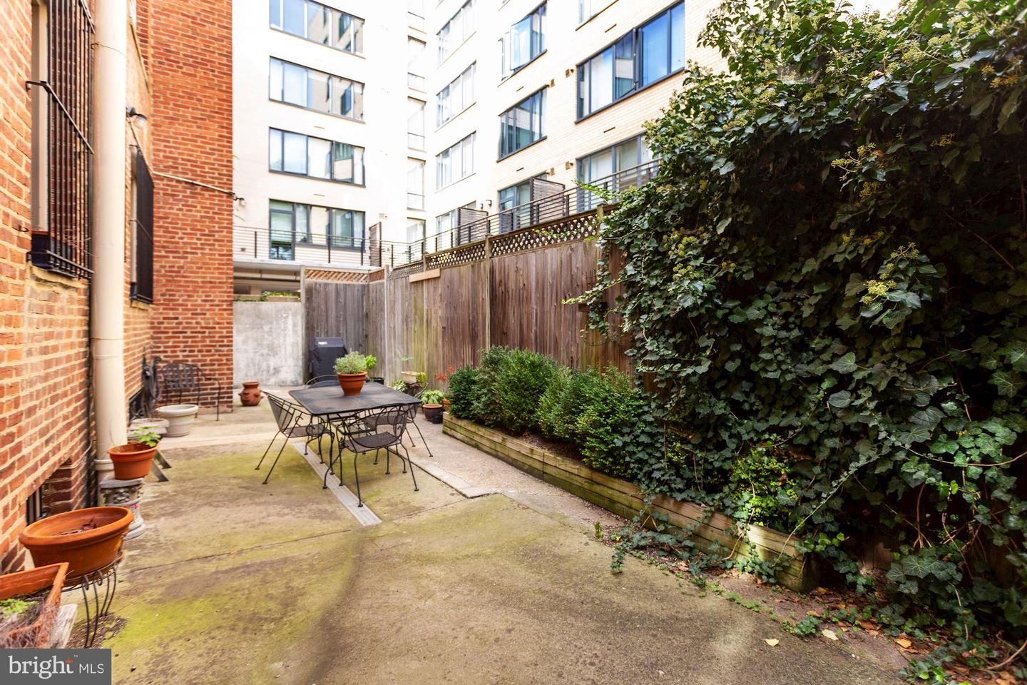 1835 Phelps Pl NW #1