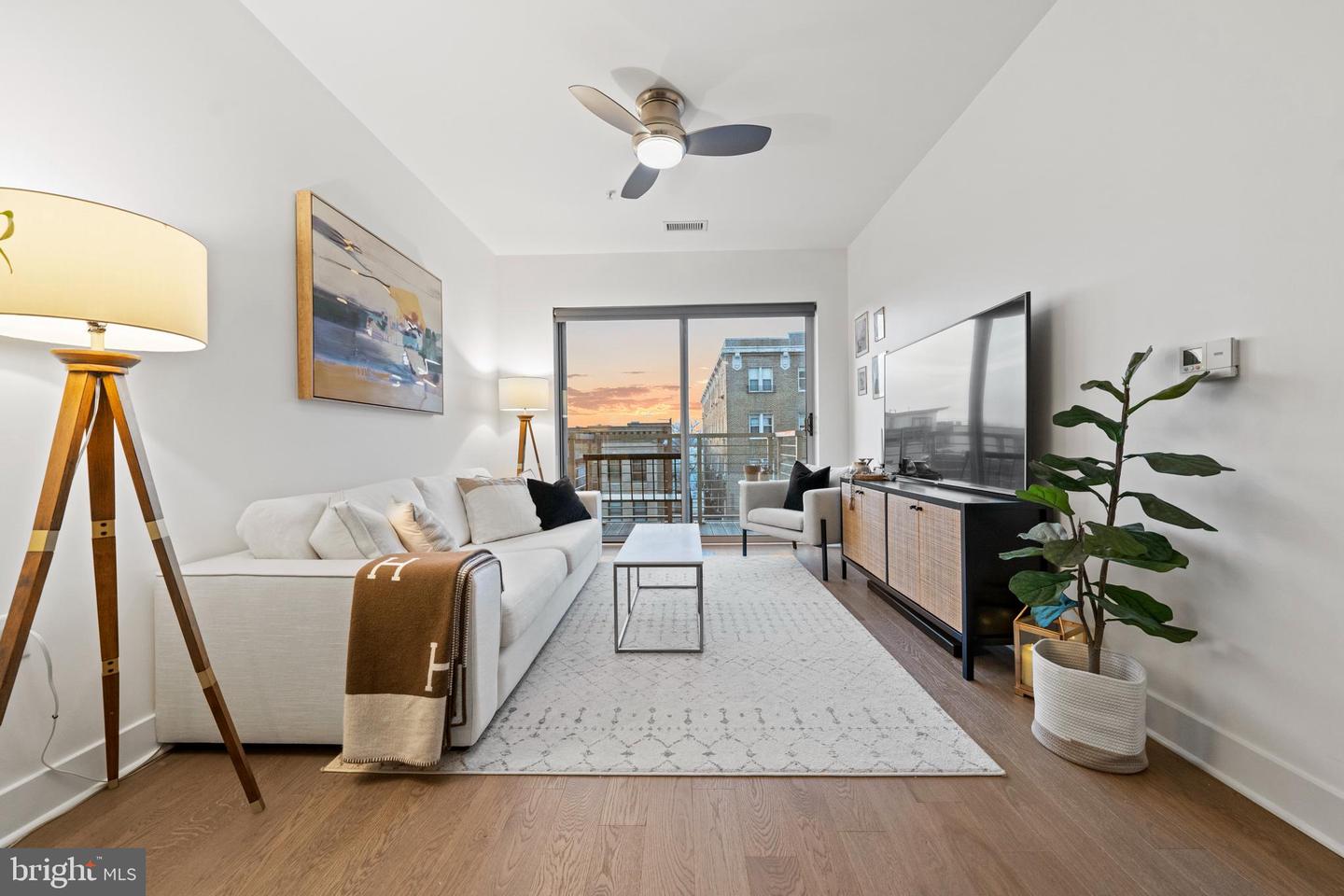 2550 17th St NW #410