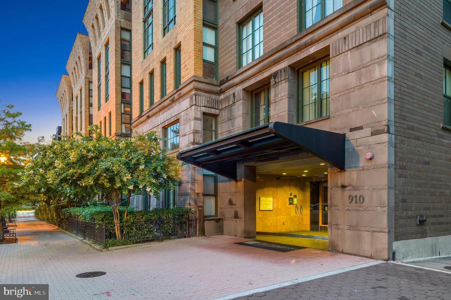 910 M STREET NW Unit: 520