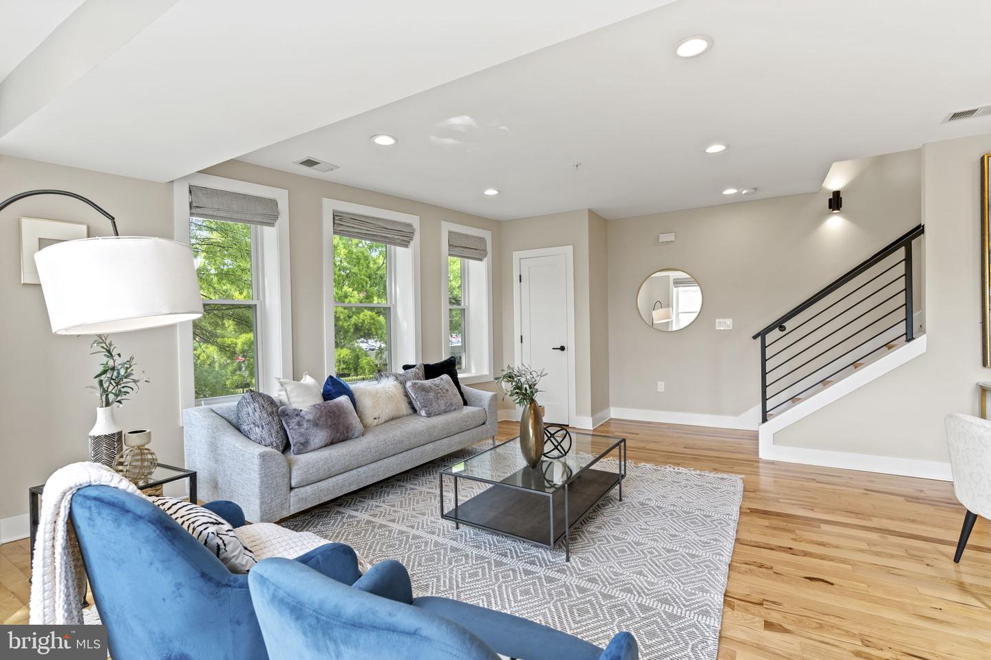 1201 W Virginia NE #2