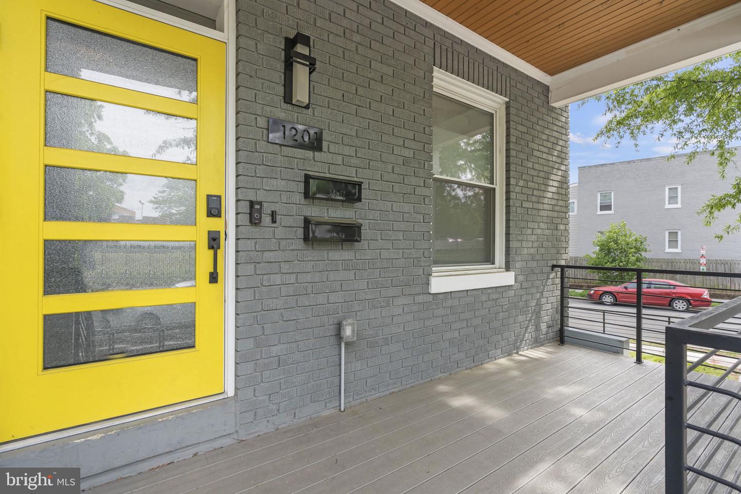 1201 W Virginia NE #2