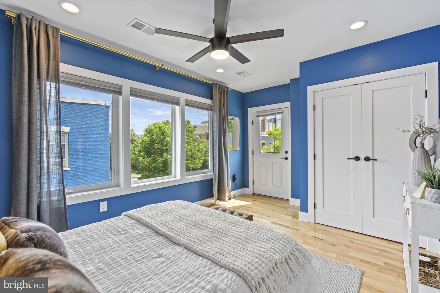 1201 W Virginia NE #2