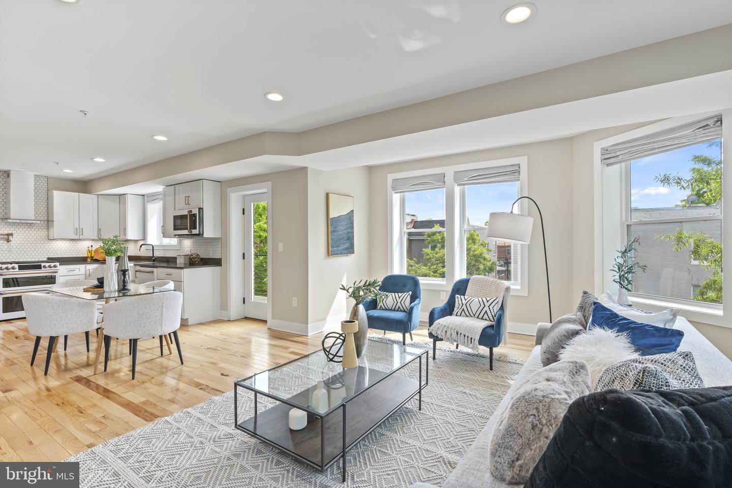 1201 W Virginia NE #2