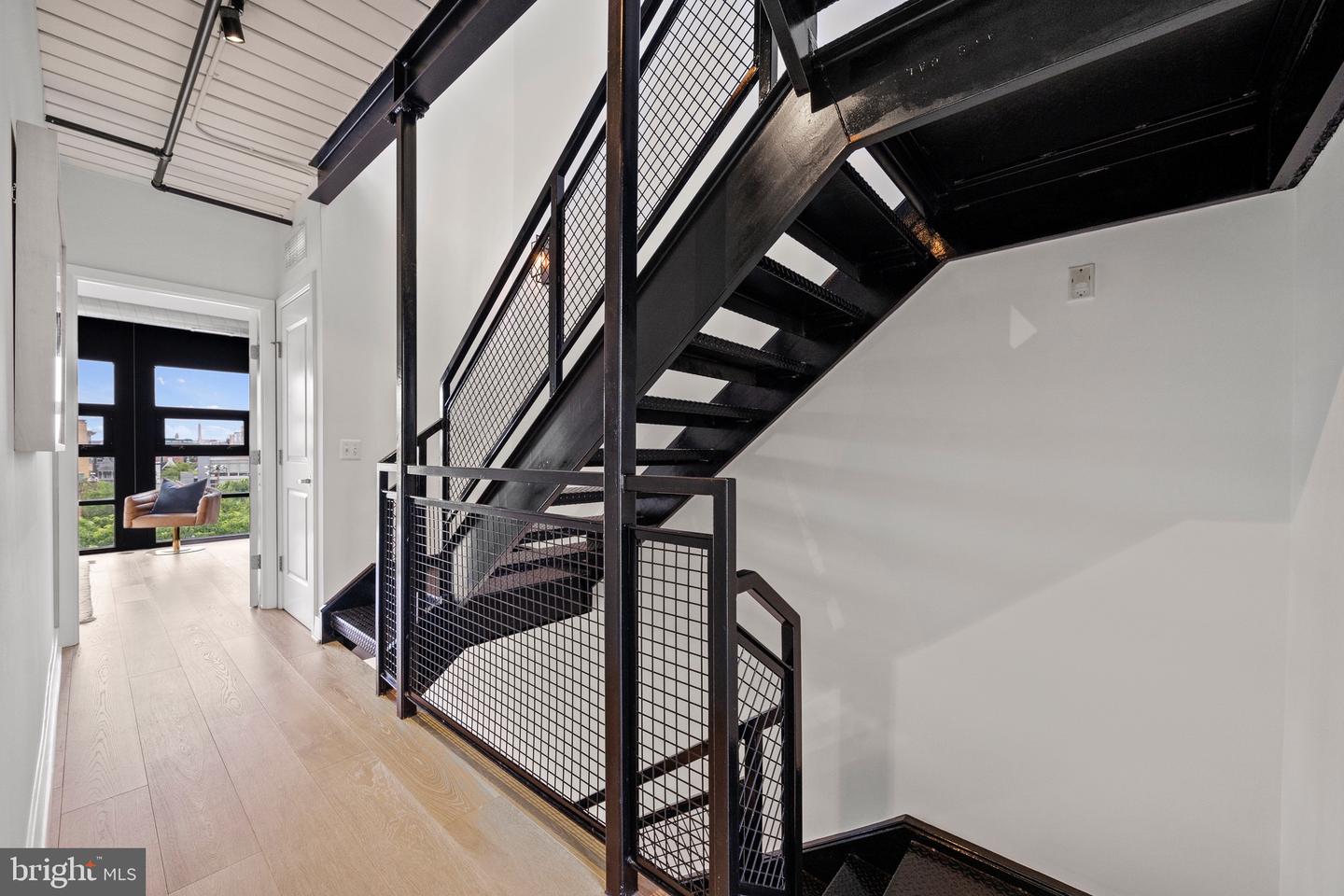 2125 14th St NW #325w