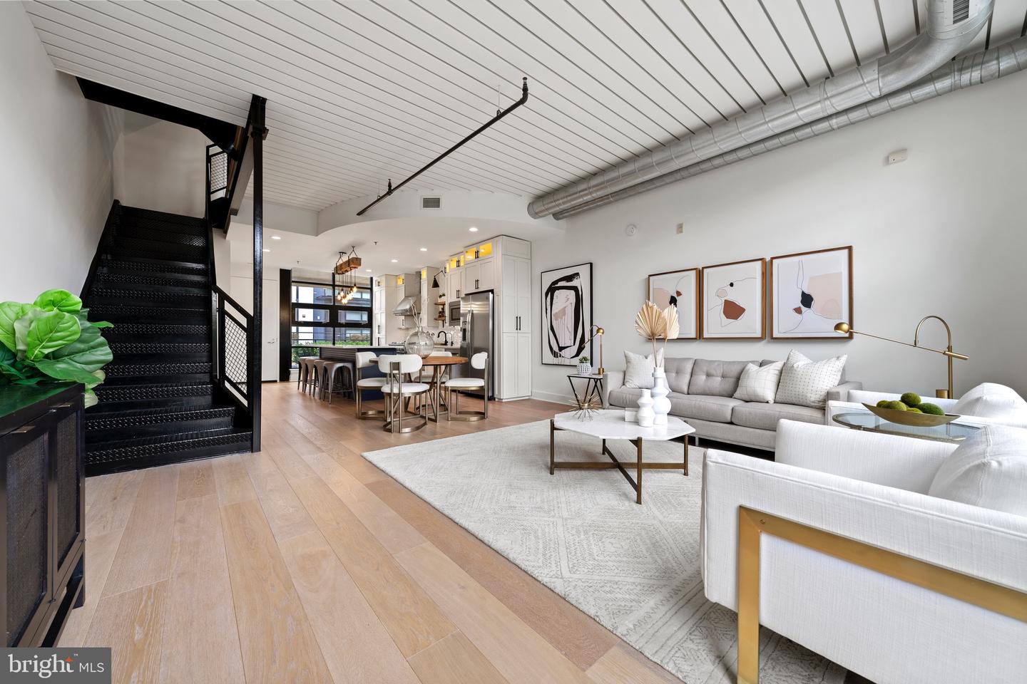 2125 14th St NW #325w