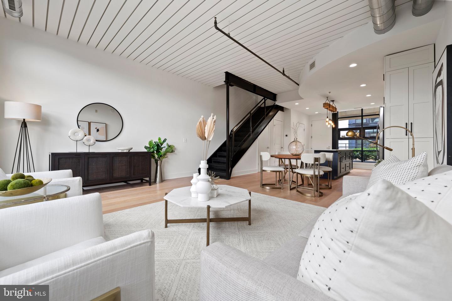 2125 14th St NW #325w