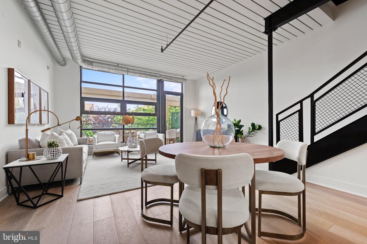 2125 14th St NW #325w