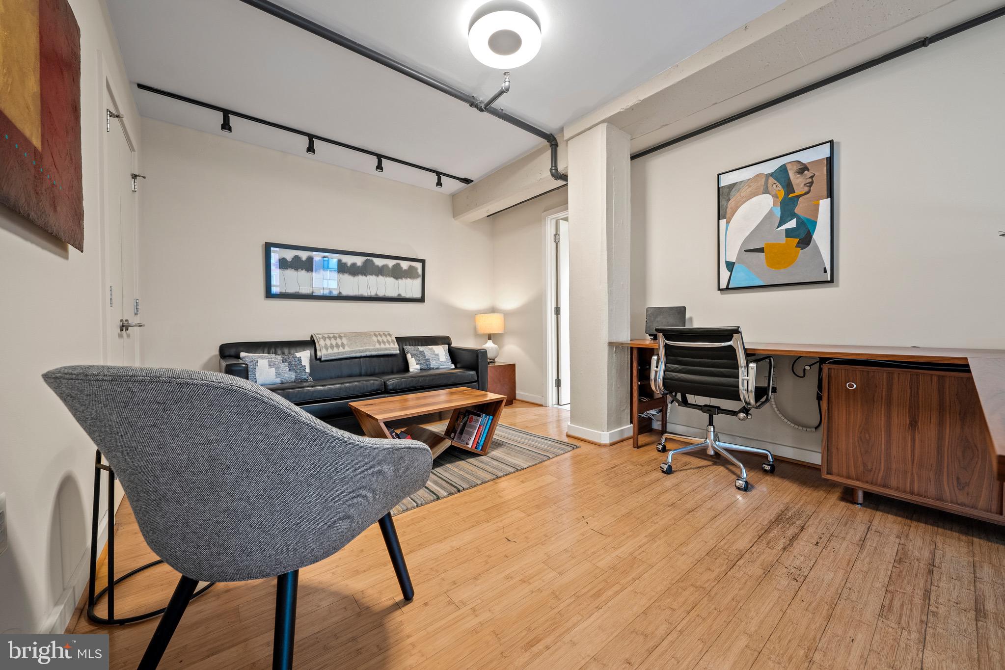 1401 Church St NW #303