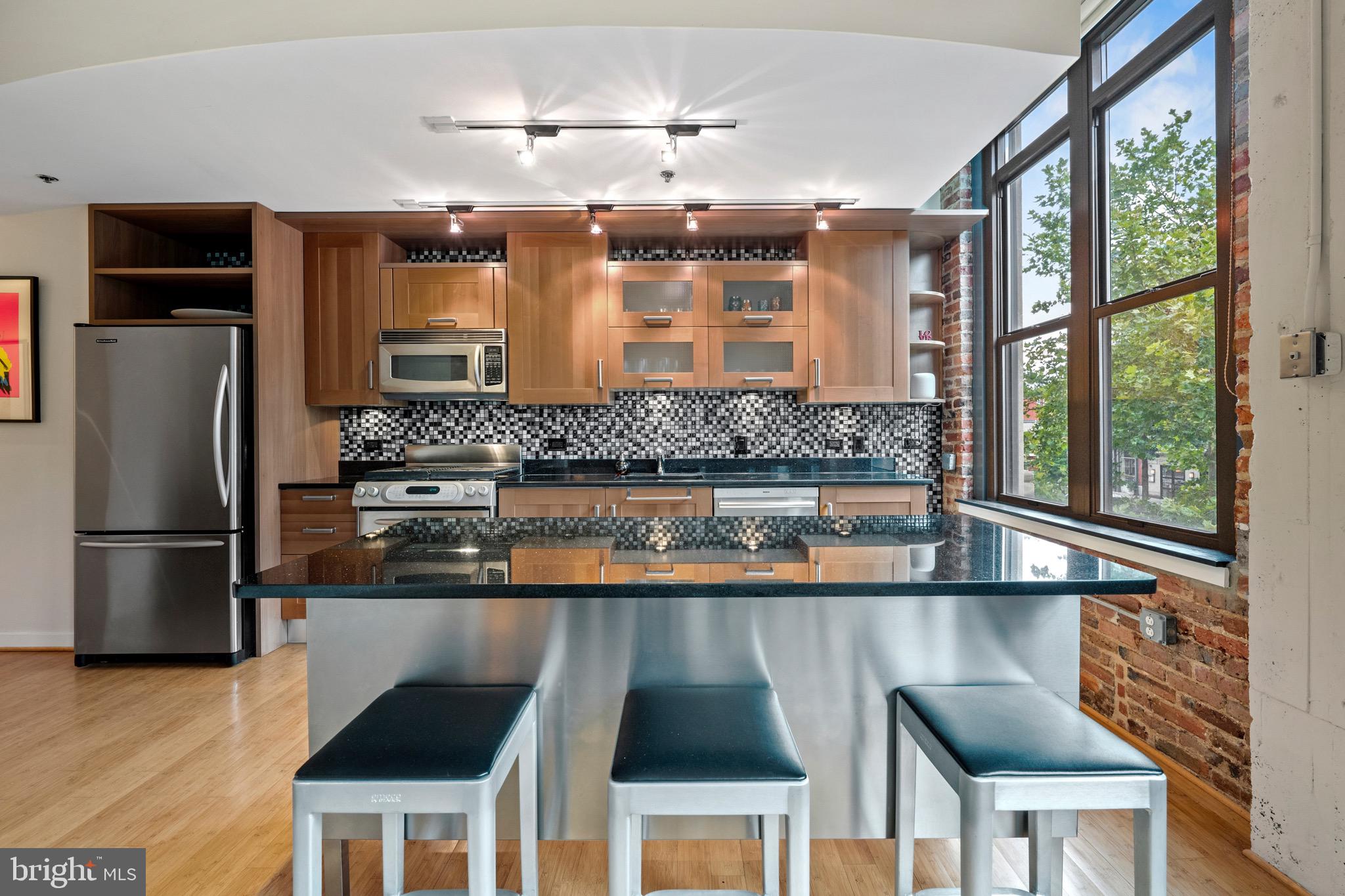 1401 Church St NW #303