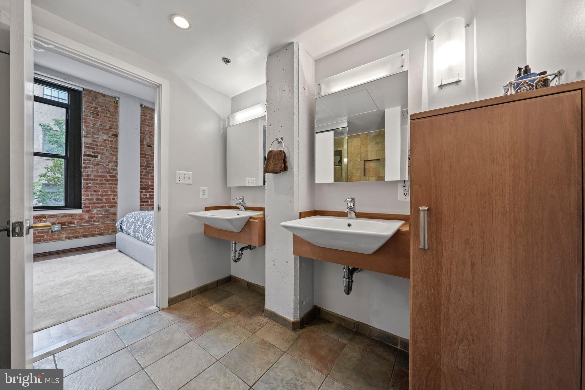 1401 Church St NW #303