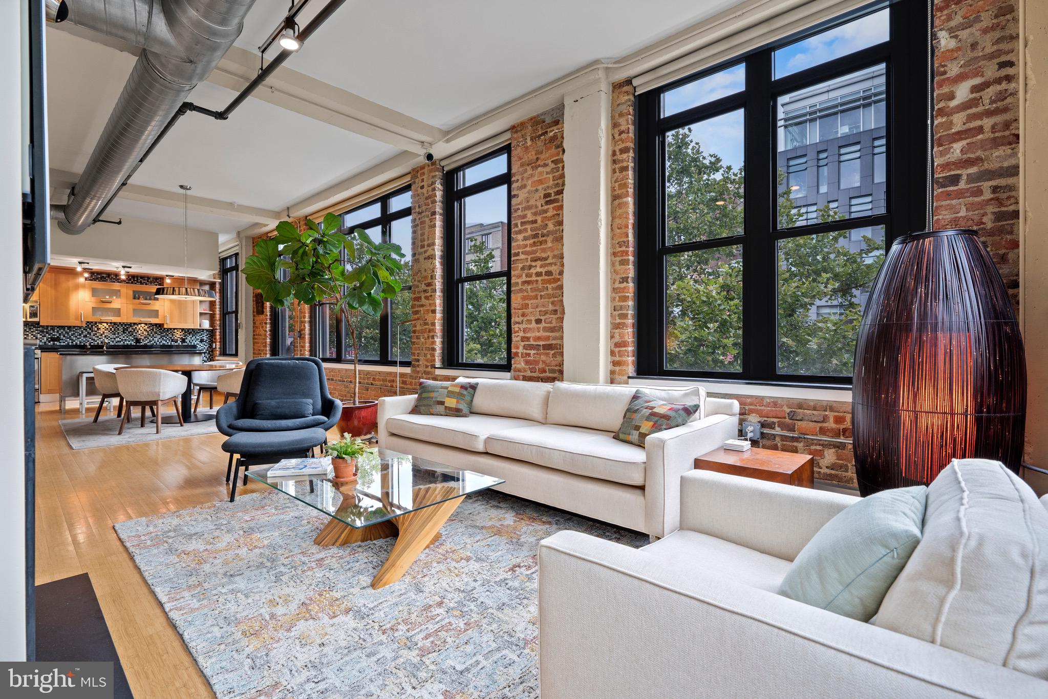 1401 Church St NW #303