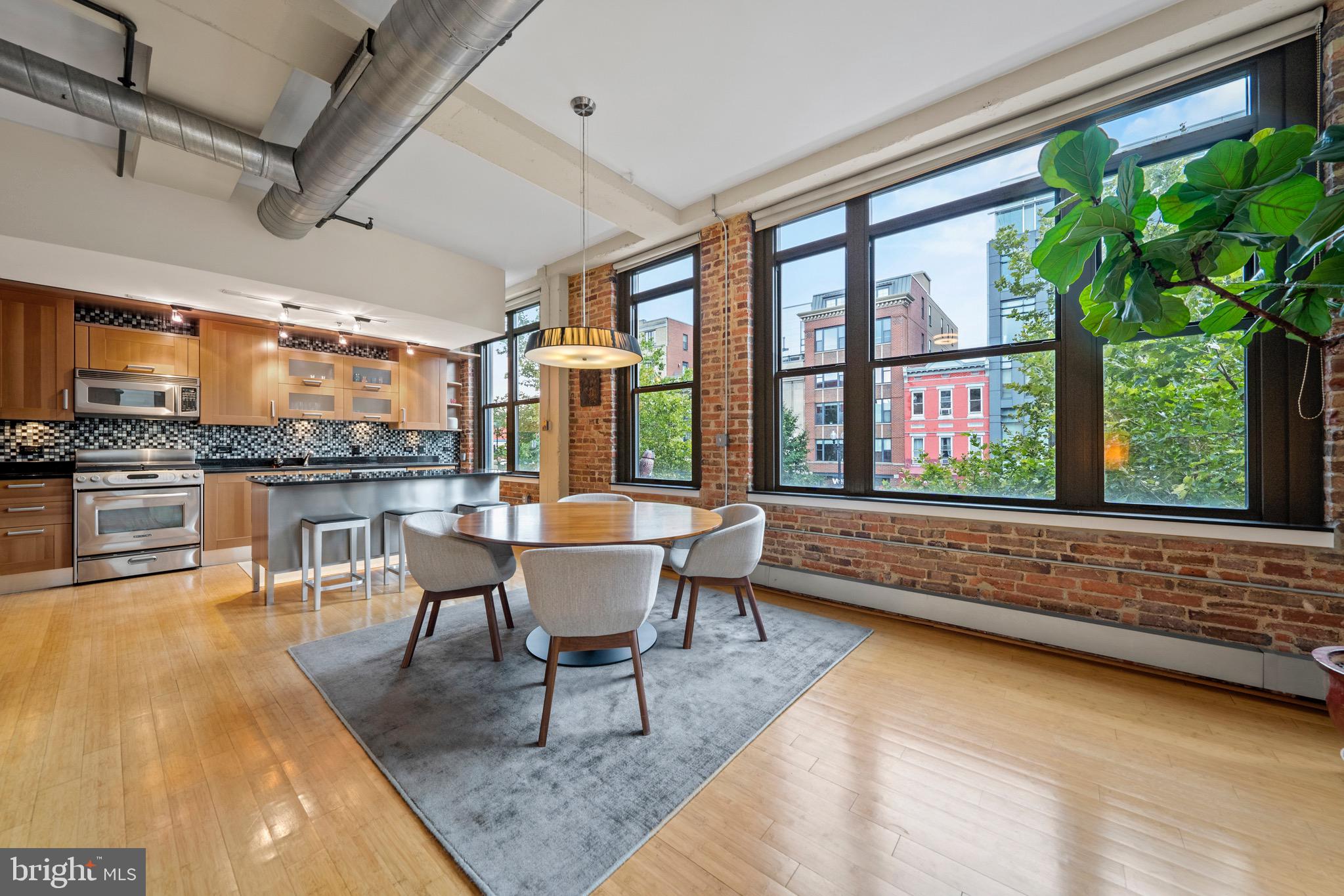 1401 Church St NW #303