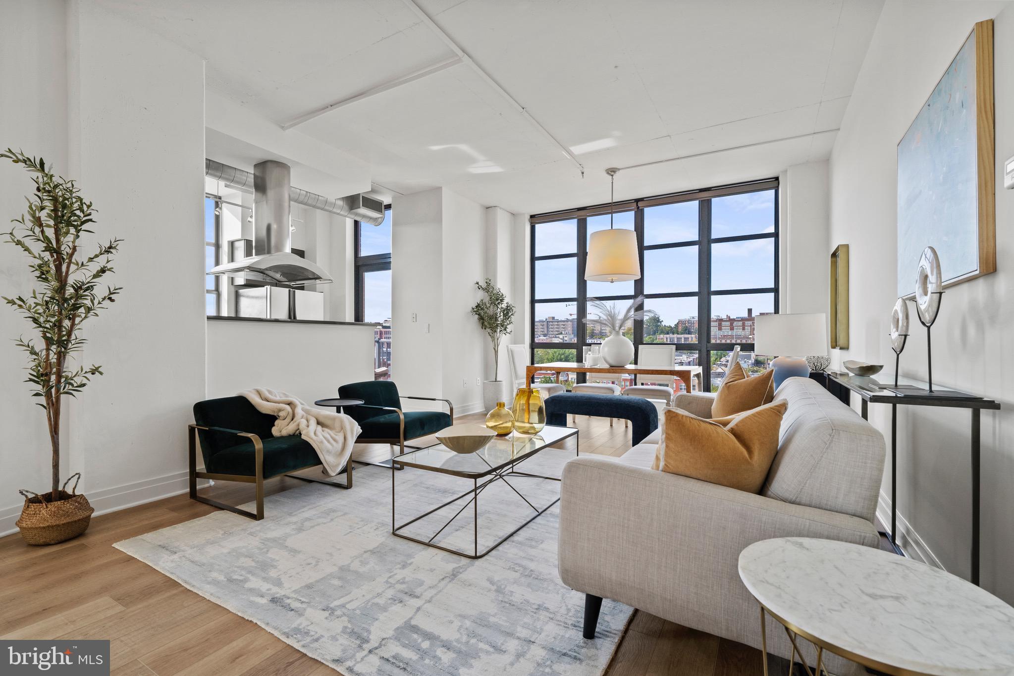 2020 12th St NW #703