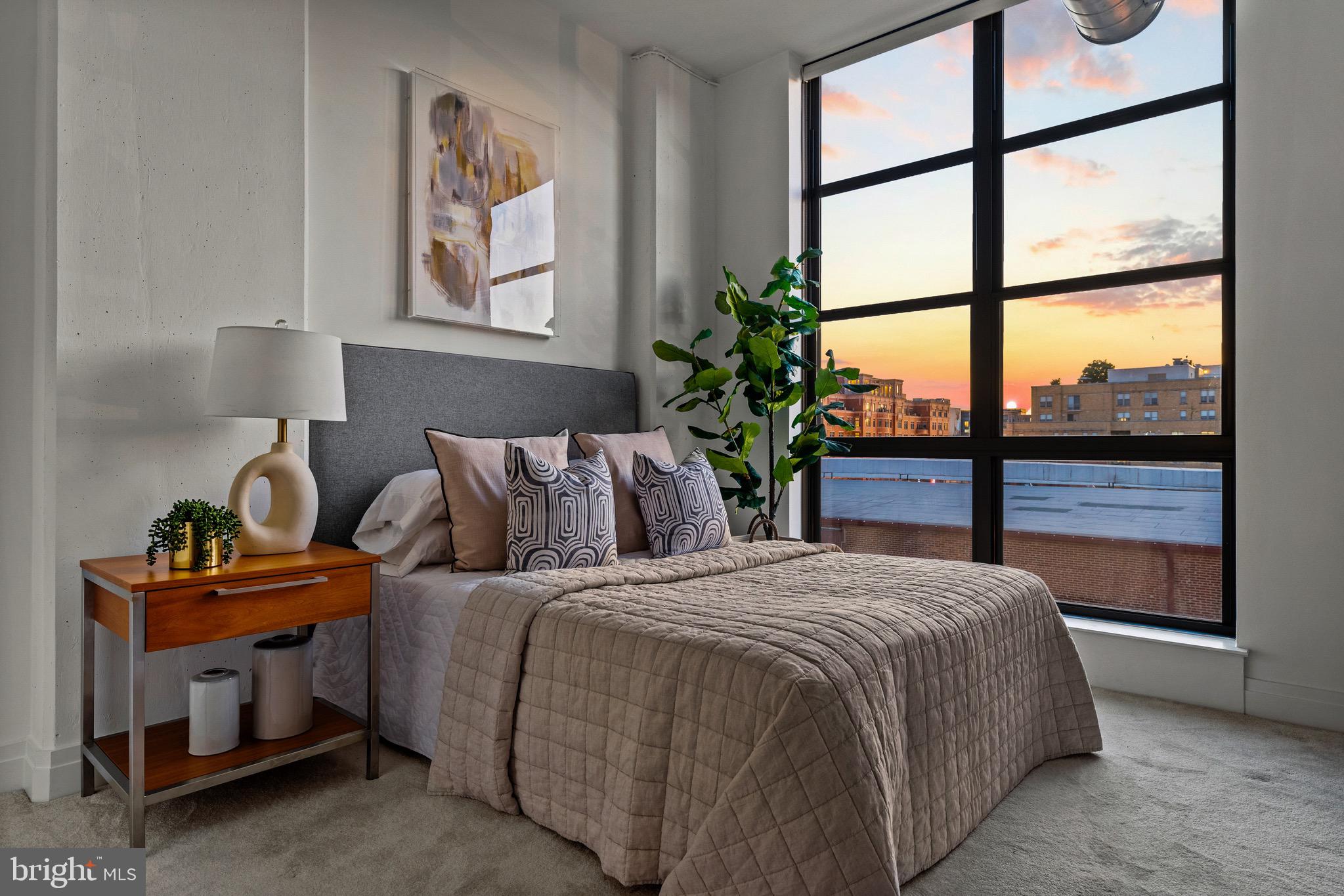 2020 12th St NW #518