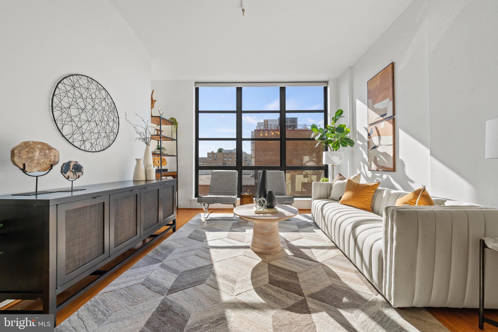 2020 12th St NW #518