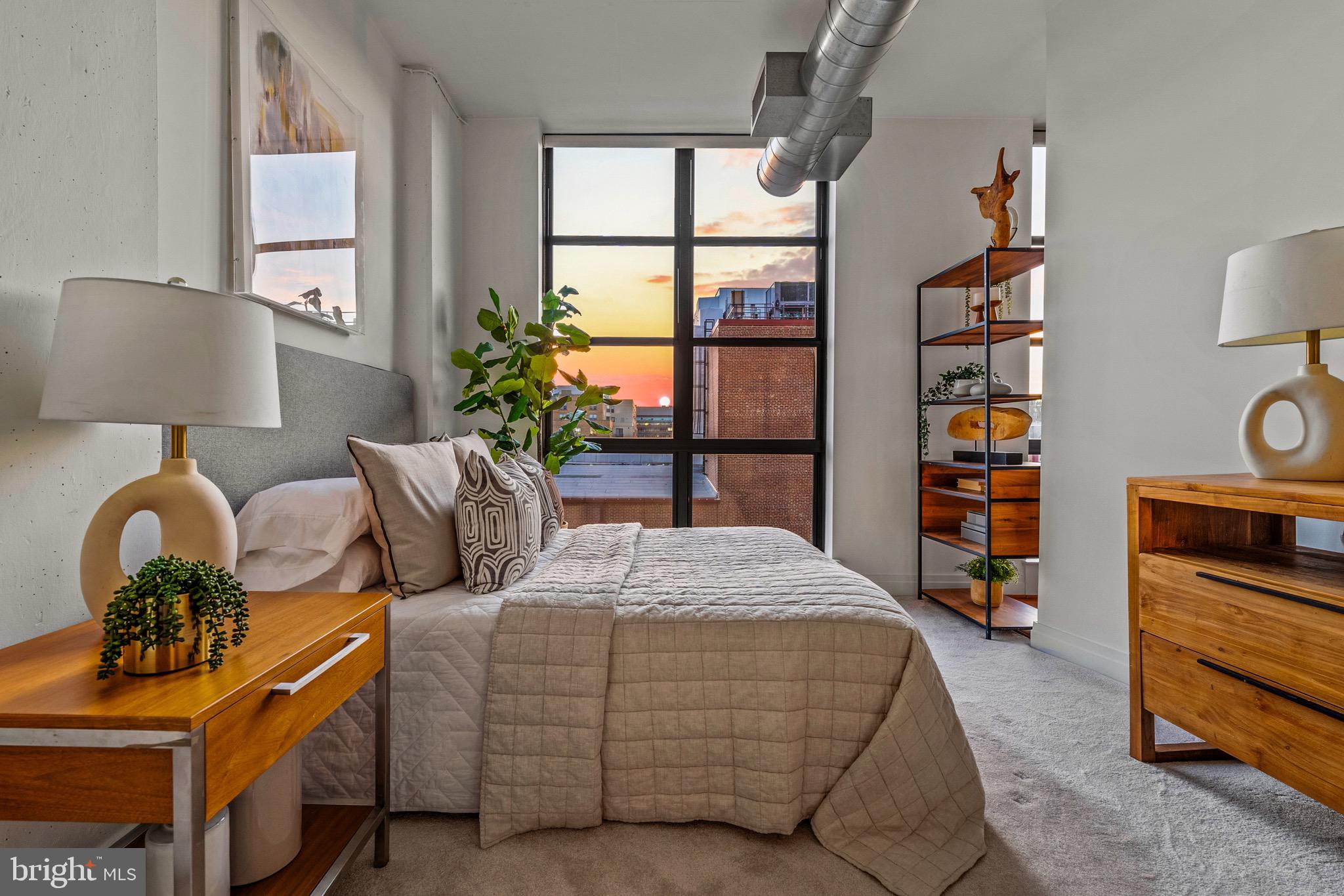 2020 12th St NW #518