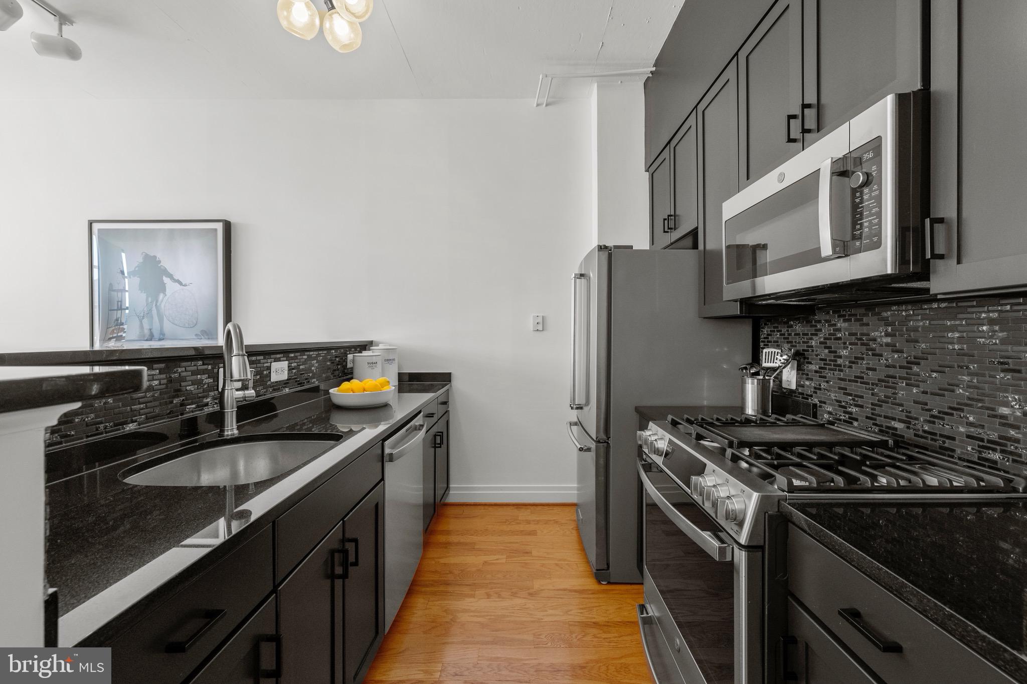 2020 12th St NW #518