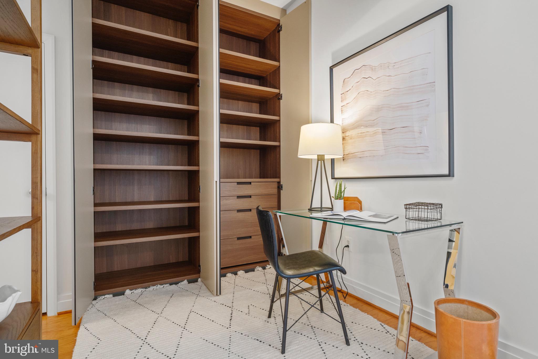 2020 12th St NW #518