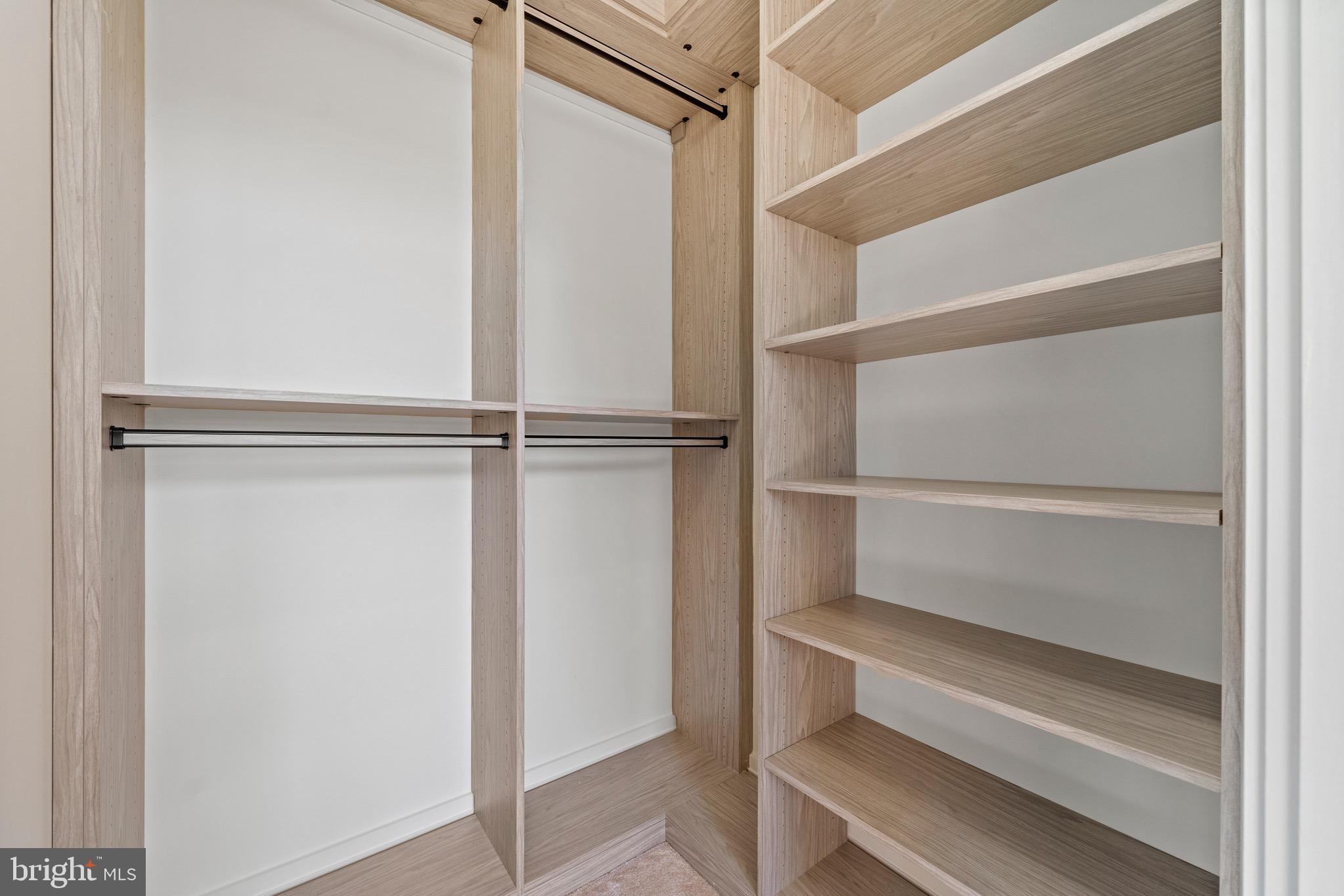 2020 12th St NW #518