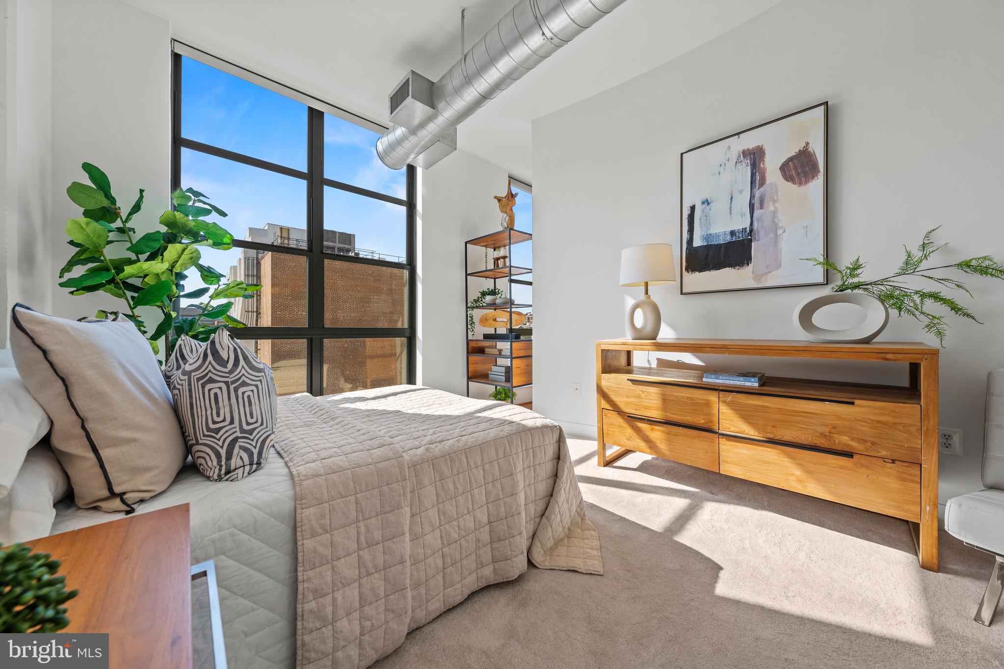 2020 12th St NW #518