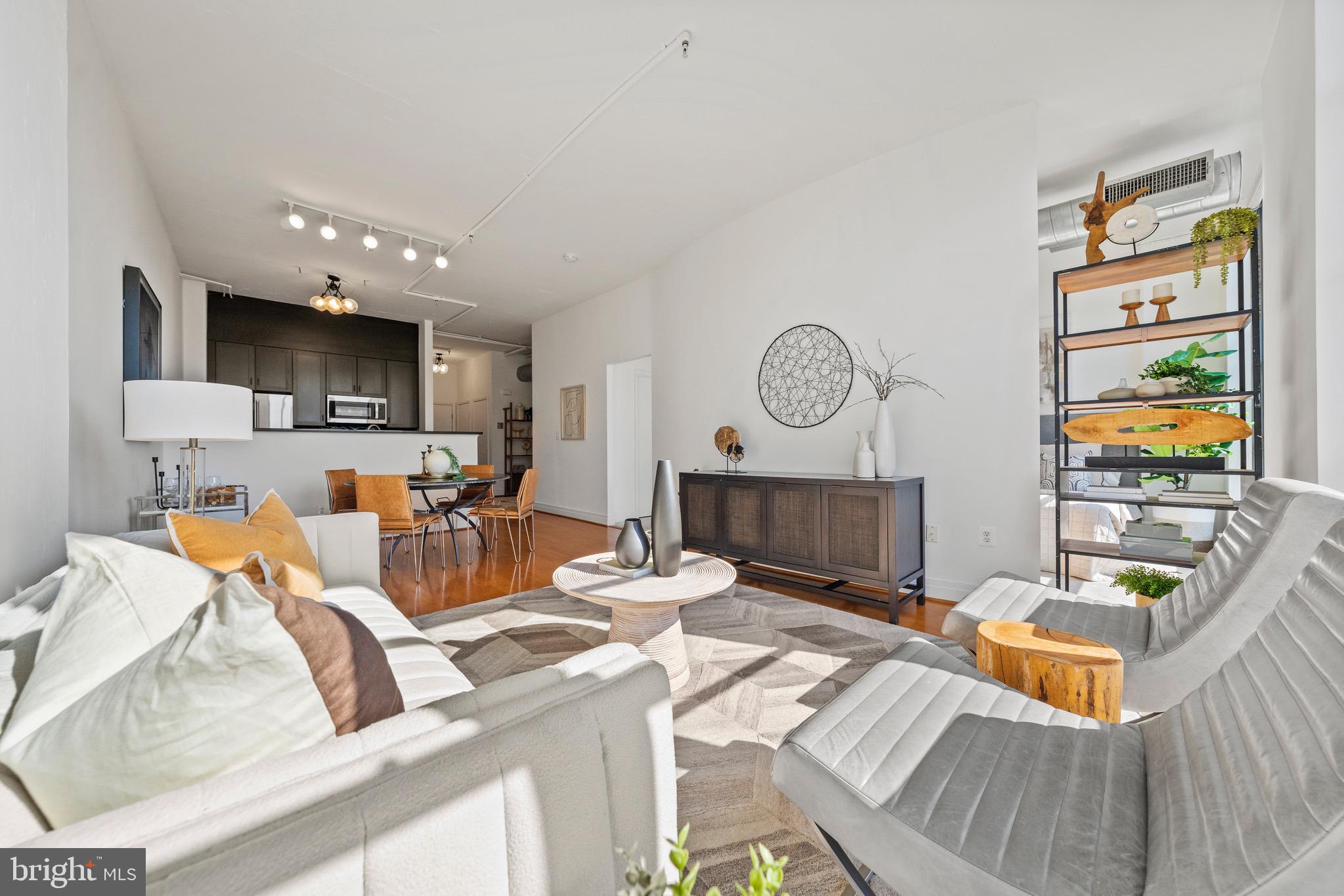 2020 12th St NW #518