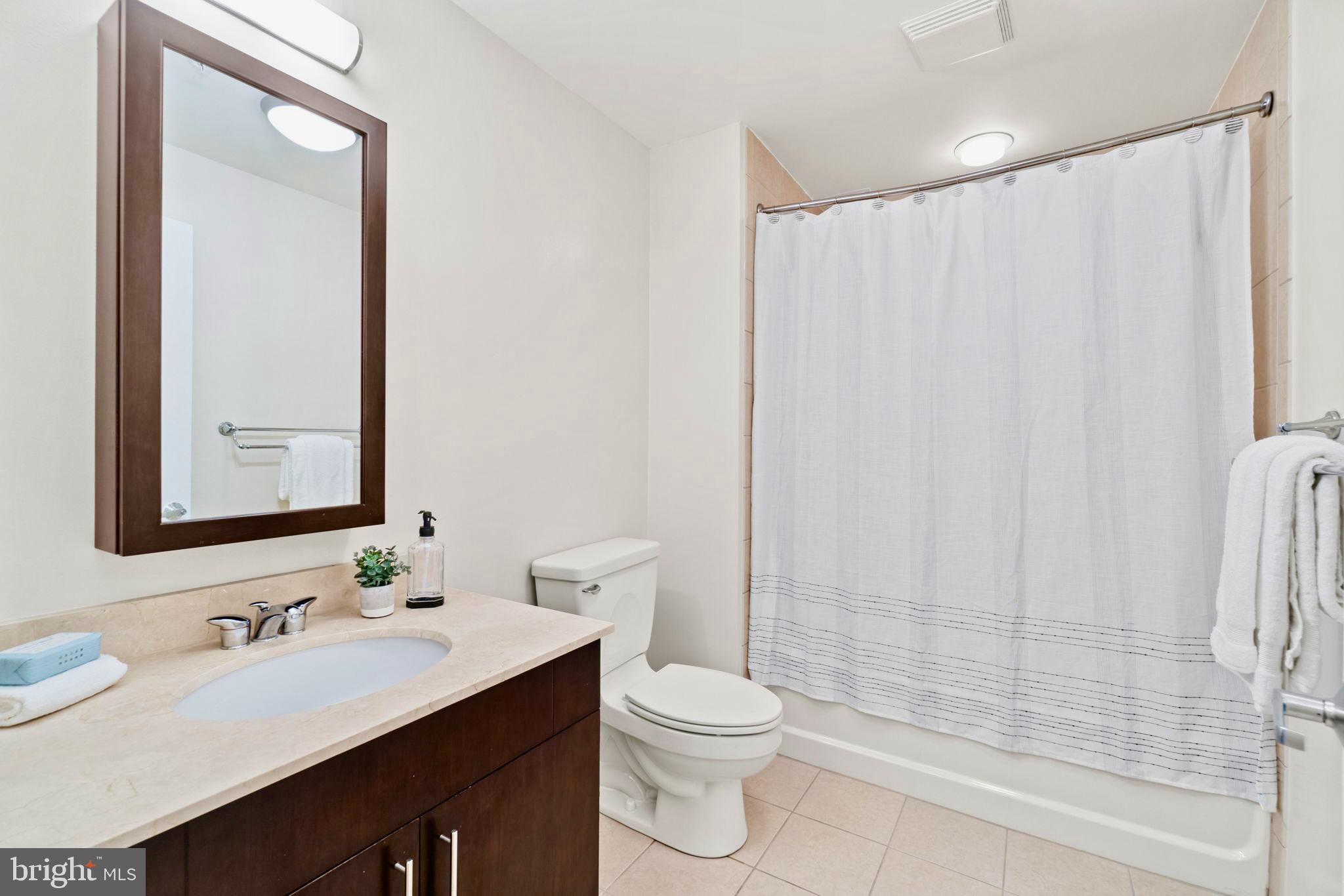 910 M STREET NW Unit: 329