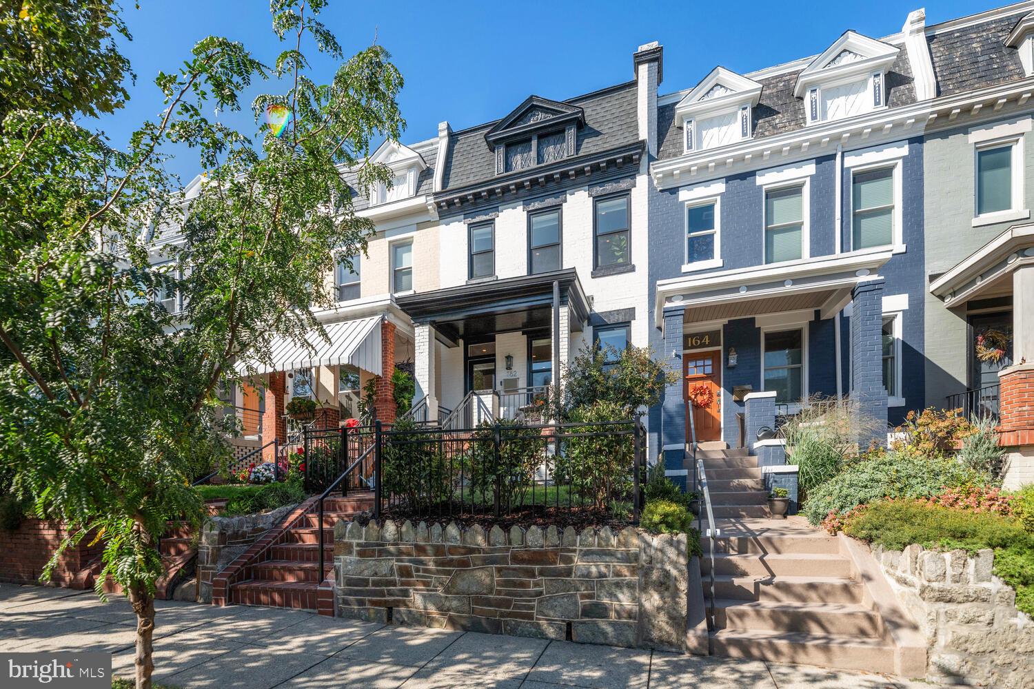 162 U St NE