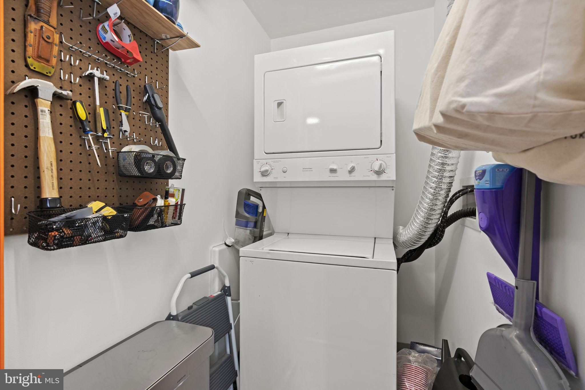 910 M STREET NW Unit: 803