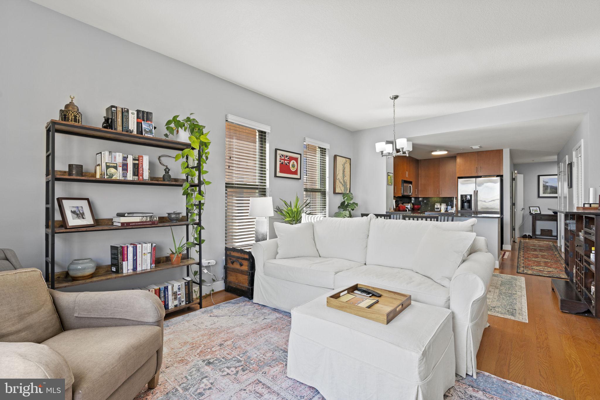 910 M STREET NW Unit: 803