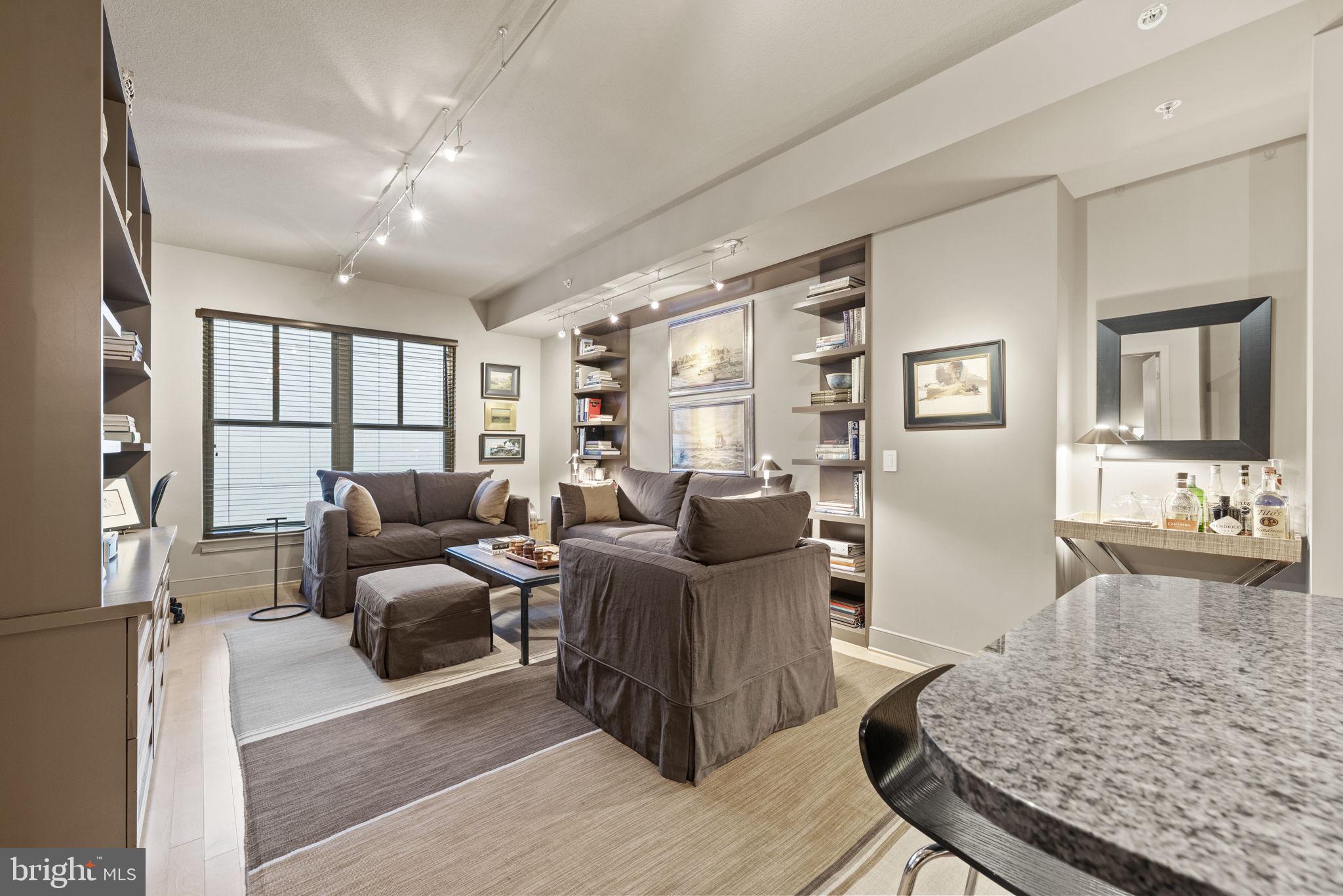 910 M STREET NW Unit: 906