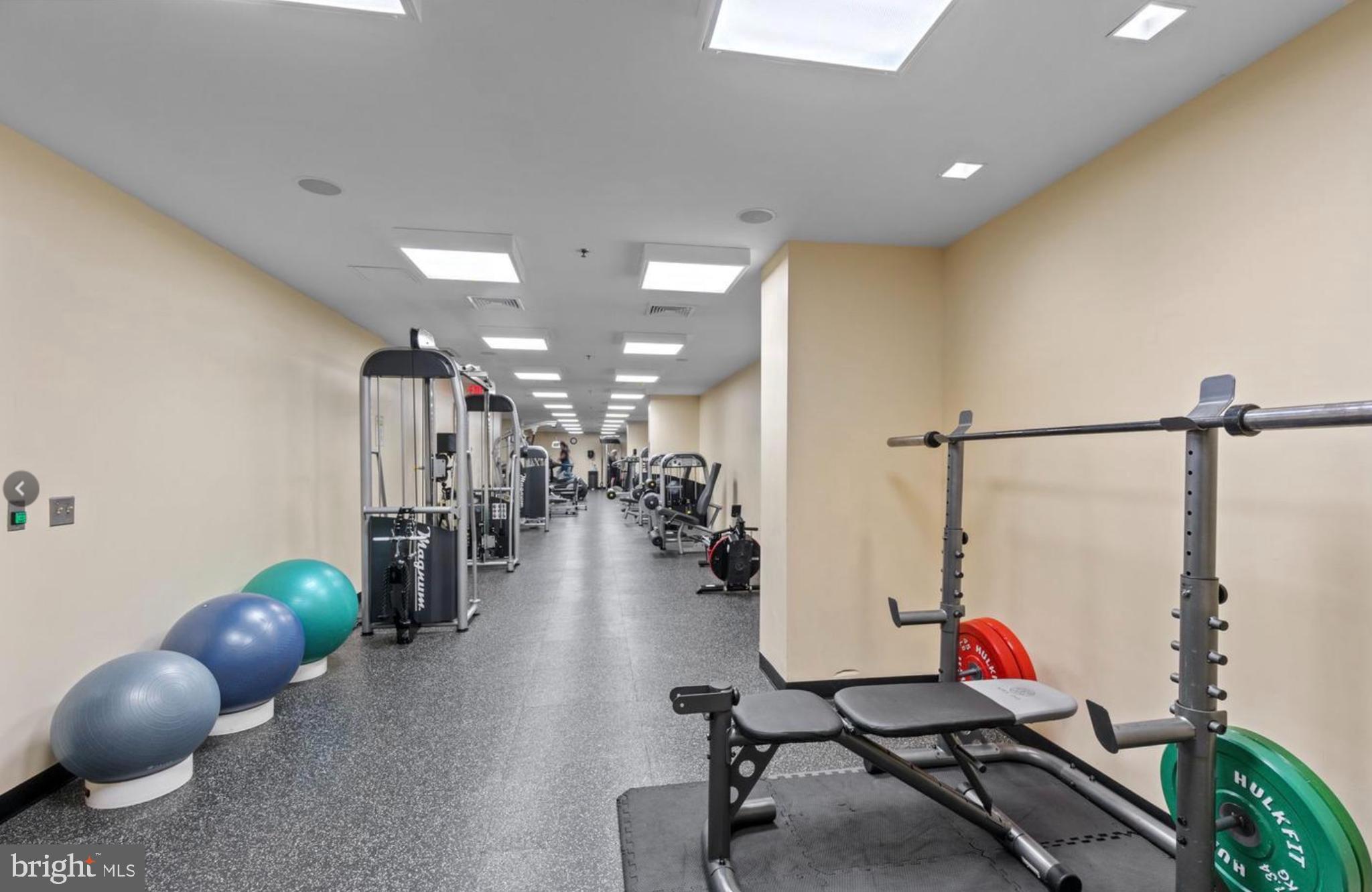 910 M STREET NW Unit: 503