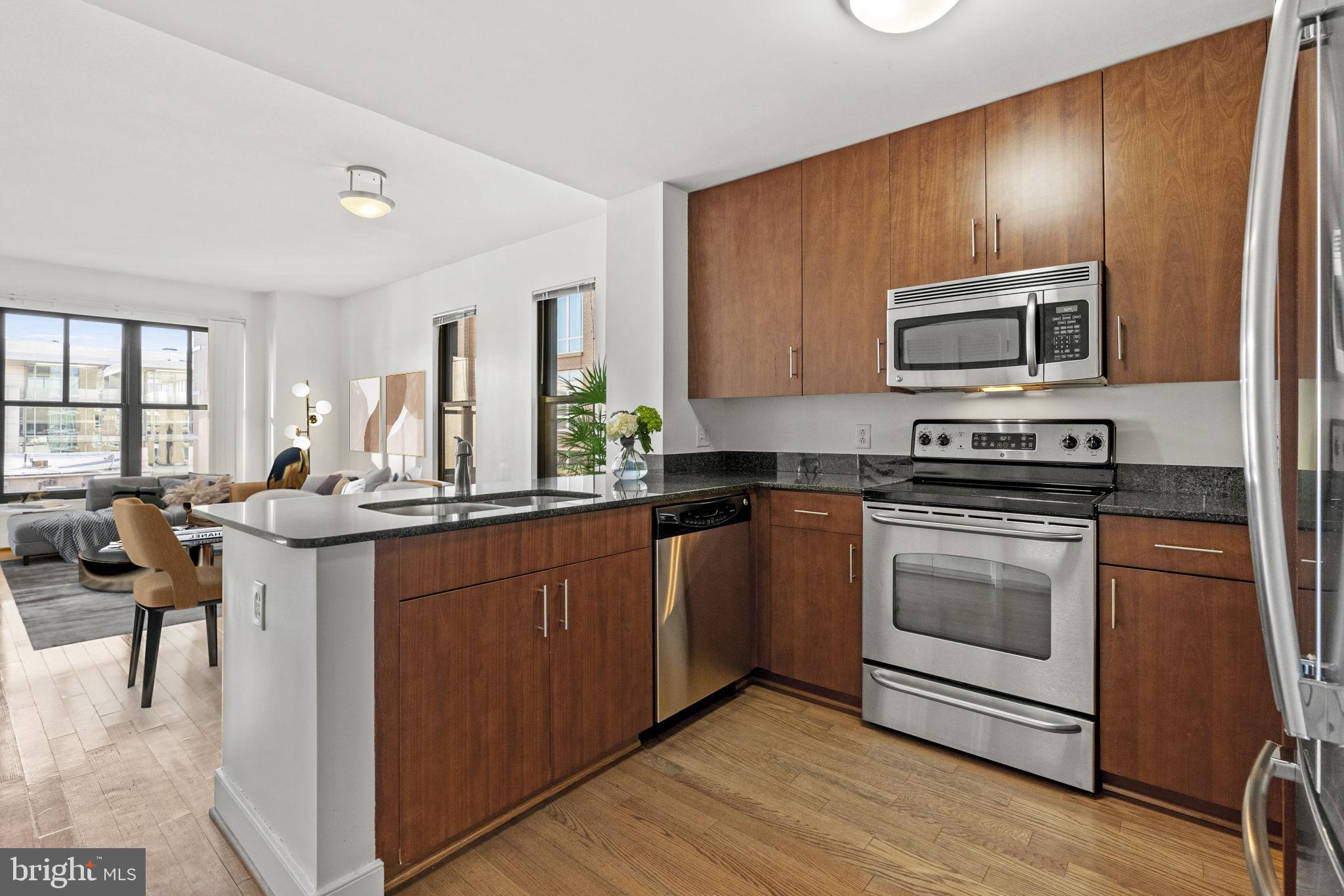 910 M STREET NW Unit: 503