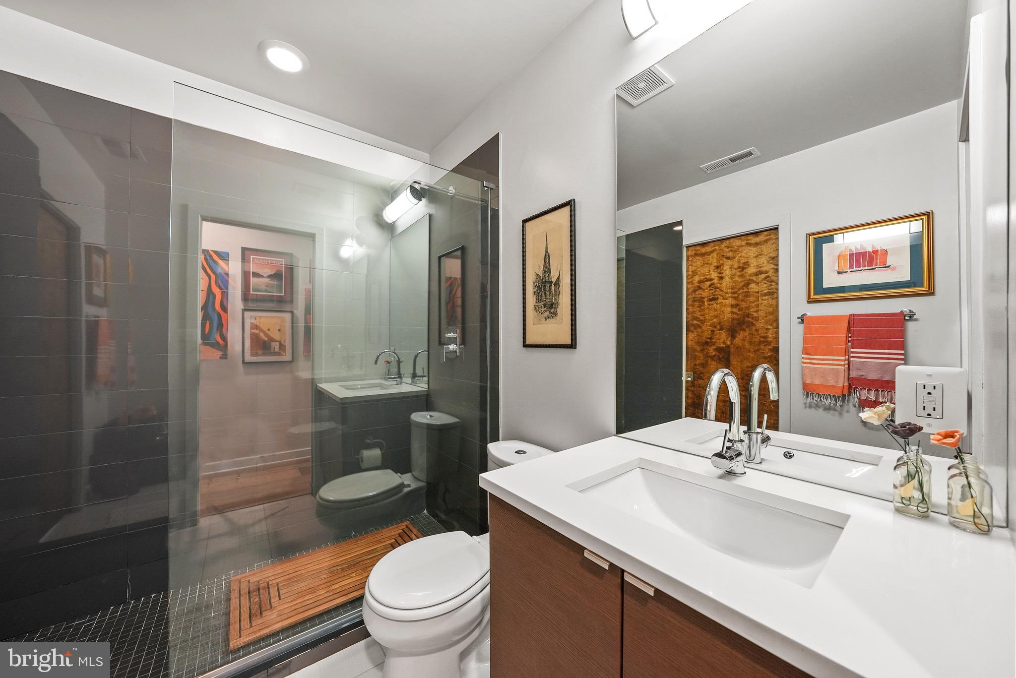 1341 Irving St NW #A