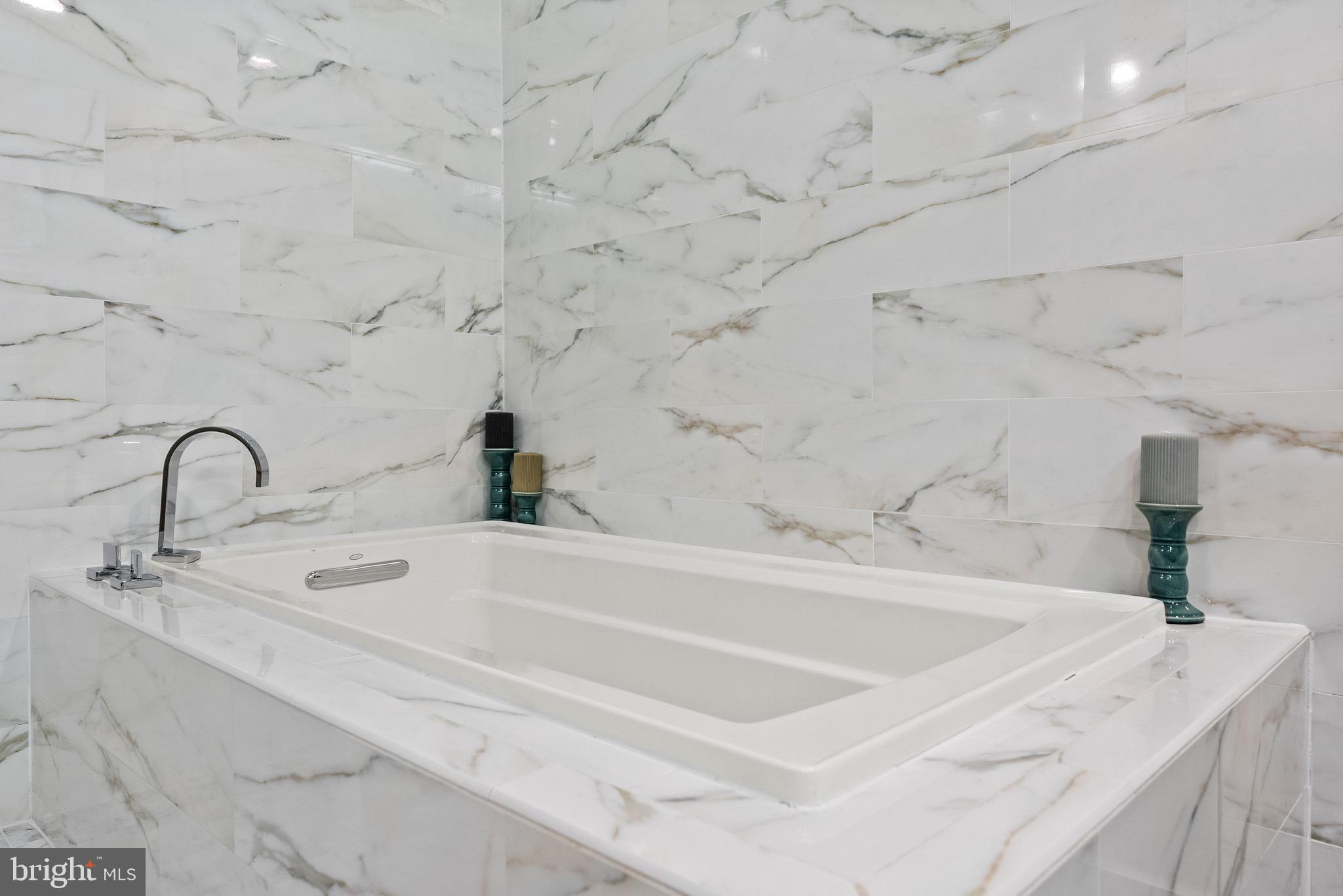 1341 Irving St NW #A