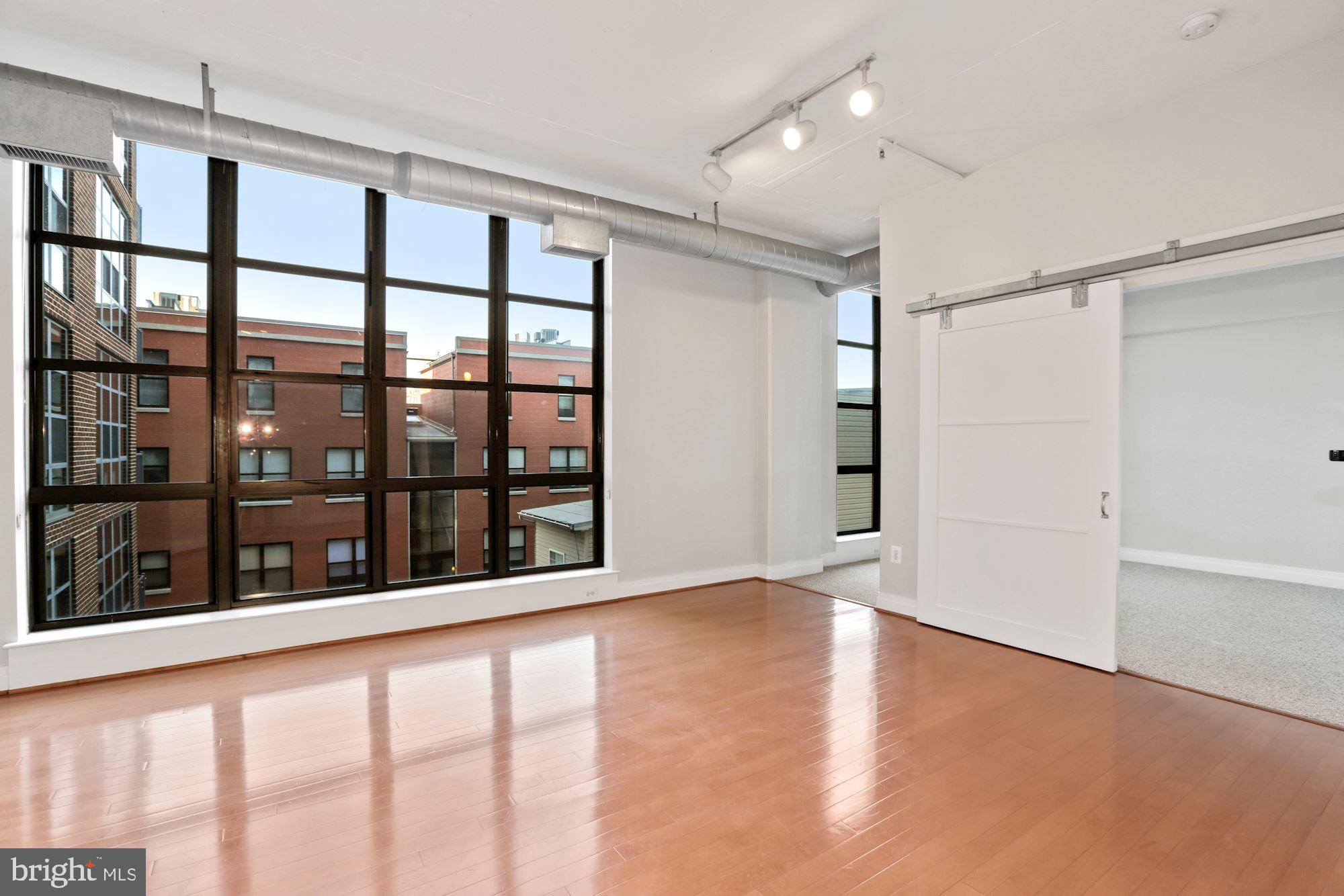 2020 12th St NW #405