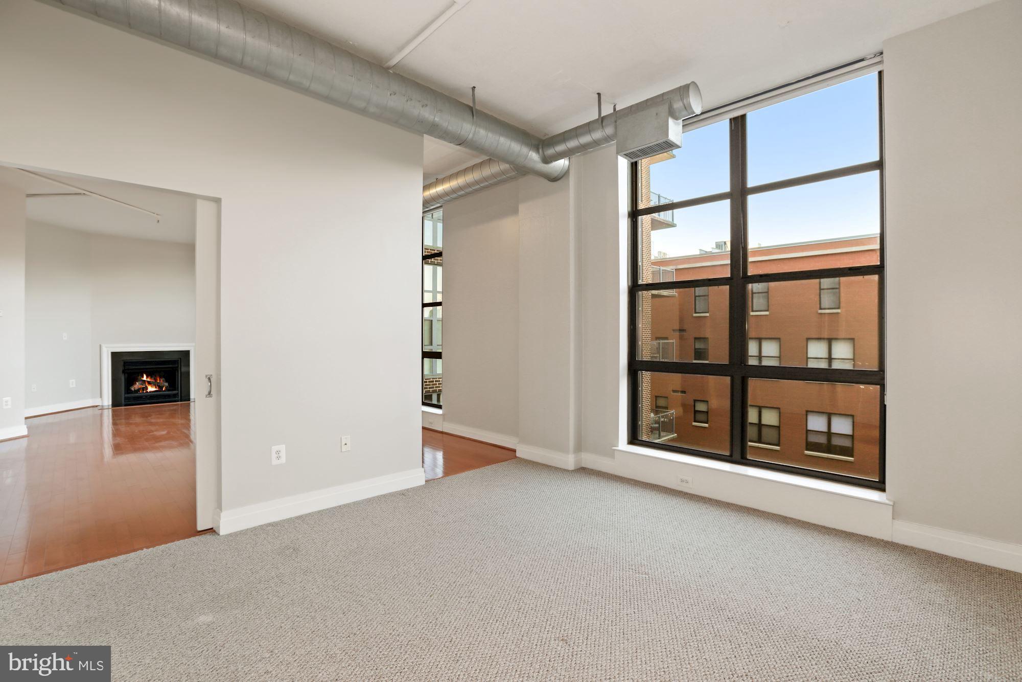 2020 12th St NW #405