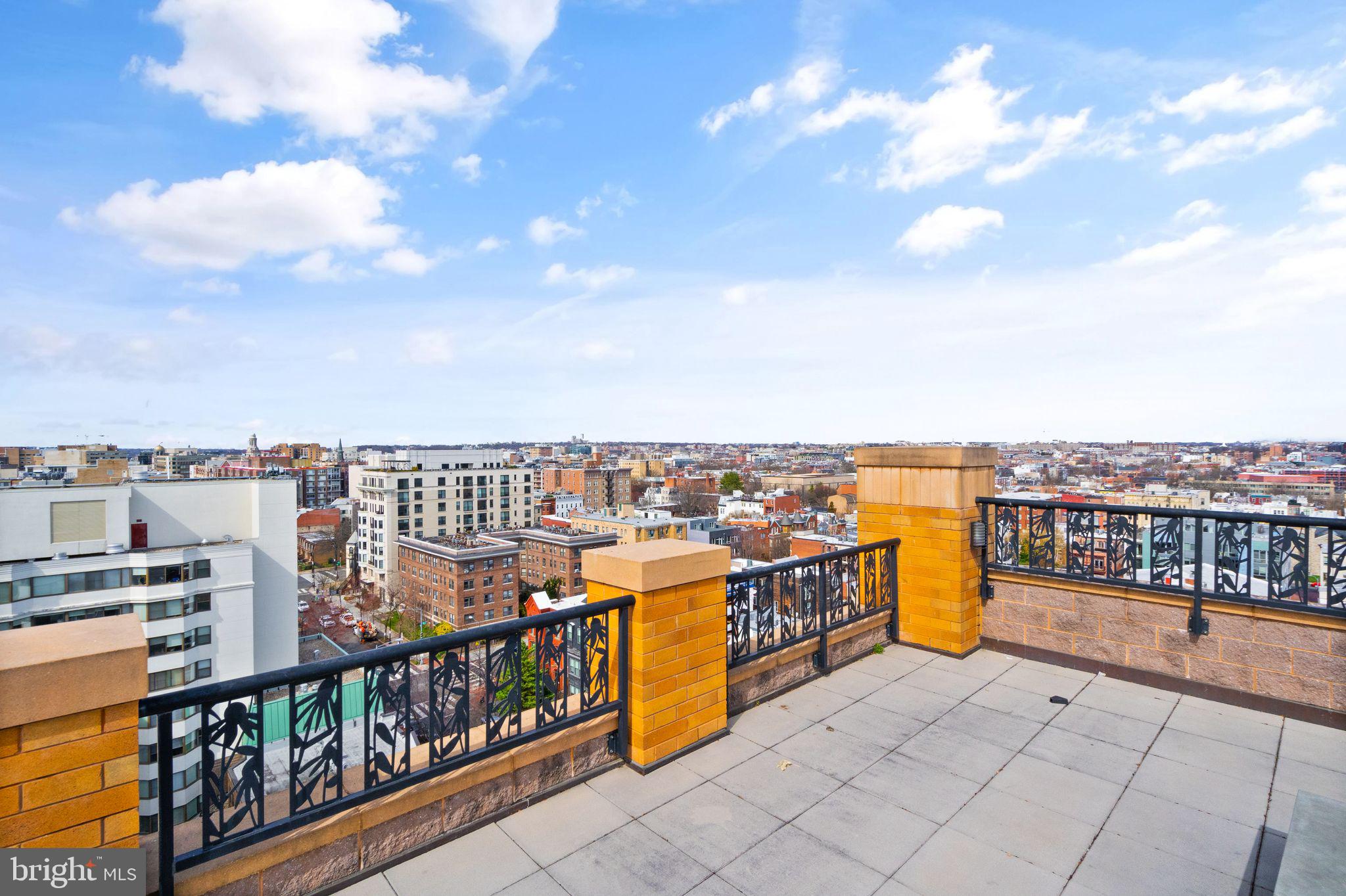 910 M St NW #112
