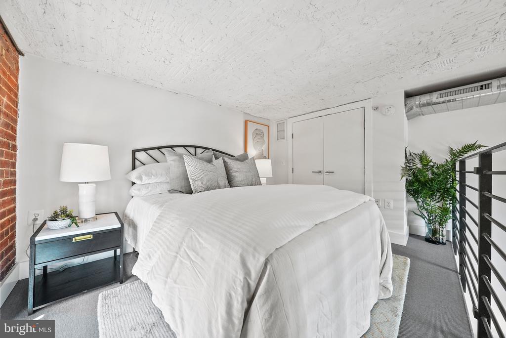 1401 R St NW #310